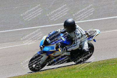 media/Jun-26-2022-Fastrack Riders (Sun) [[e3c435f101]]/Level 2/Inside turn 3/